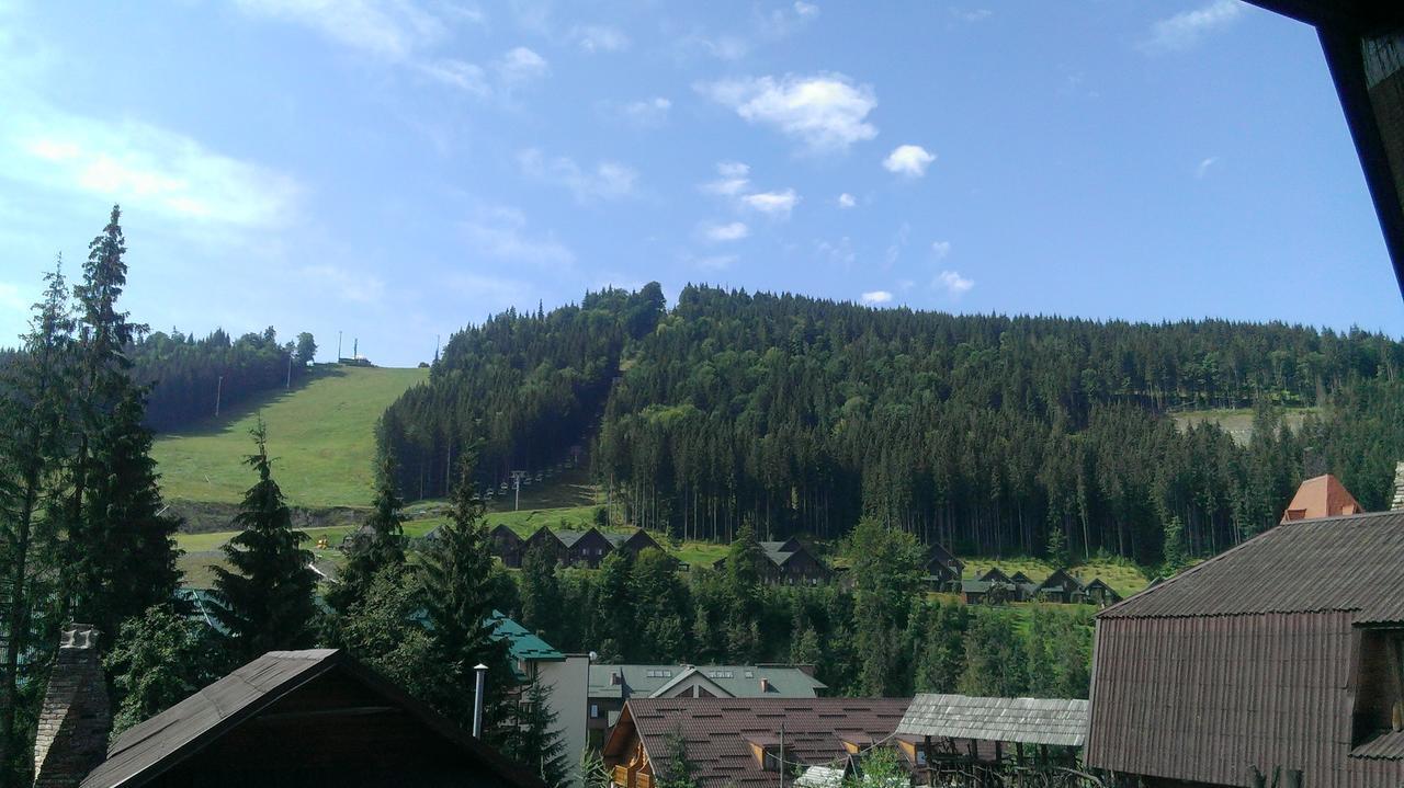 Muzey-Sadyba Grazhda Bukovel Exterior photo